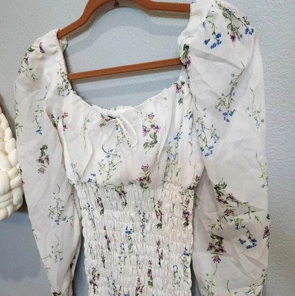 Nasty Gal floral dress - Picture 5 of 8